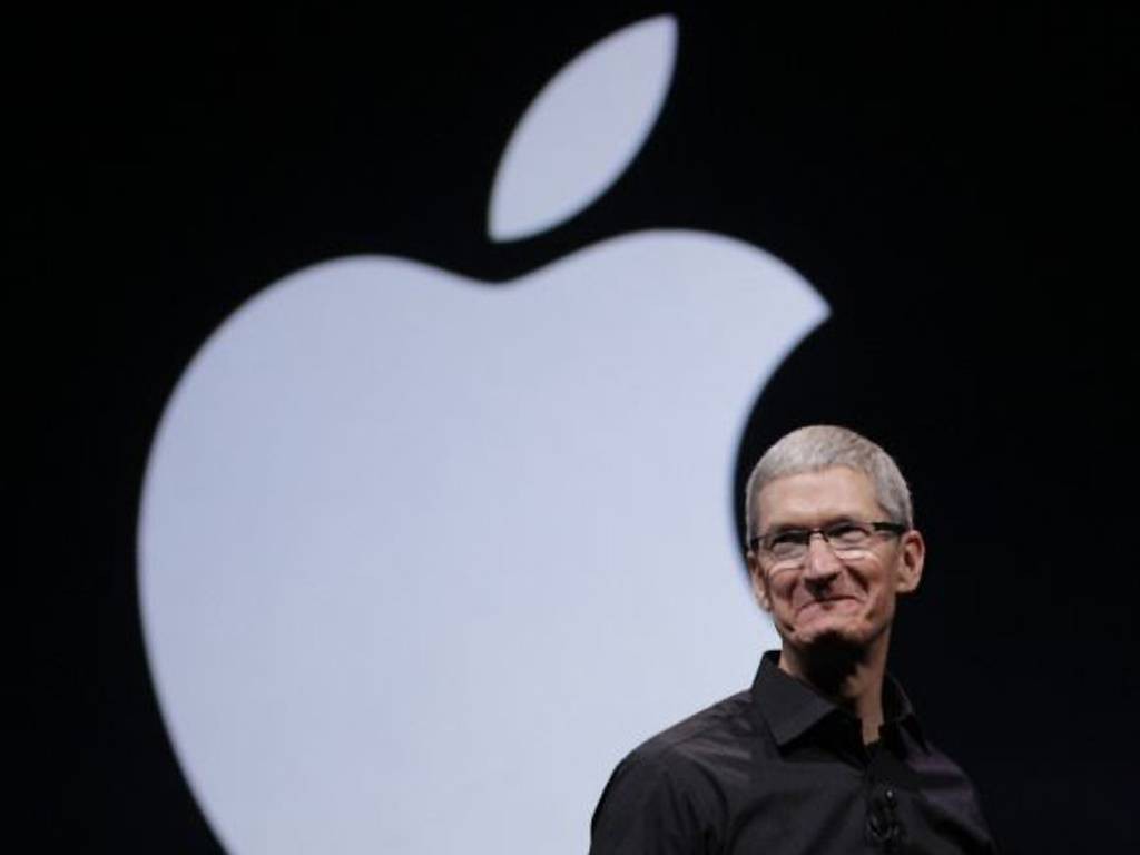 Apple muestra récord de ganancias, aunque las ventas del iPhone comienzan a decaer