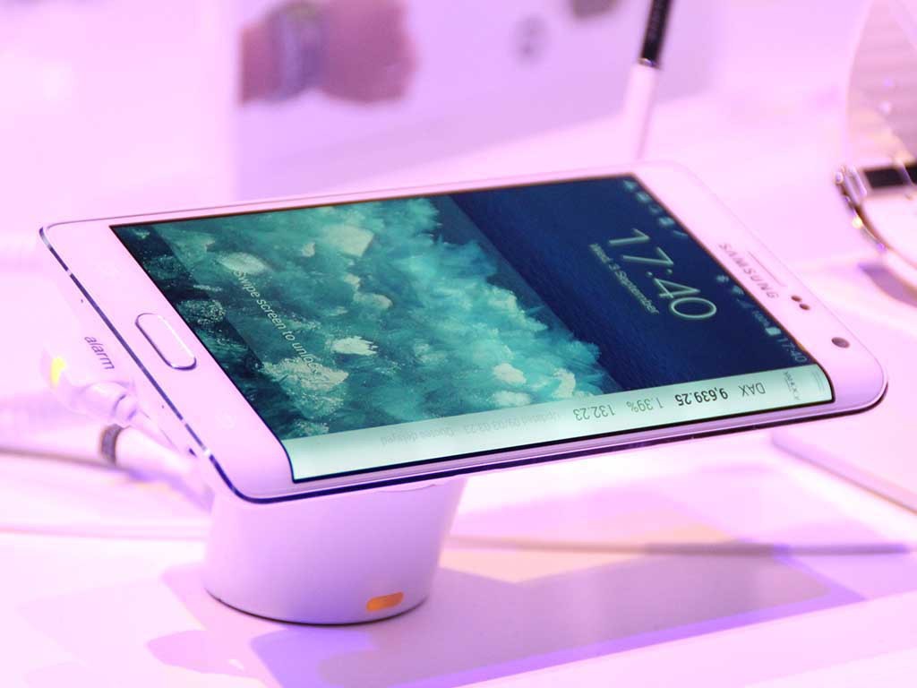 ¿El Galaxy S6 Edge resistirá la prueba de doblado?