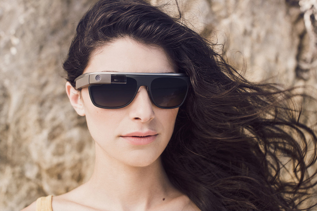 Vuelve Google Glass de mano de Luxottica