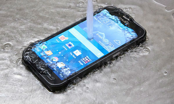 Samsung Galaxy S7 Active no pasó una prueba de resistencia al agua