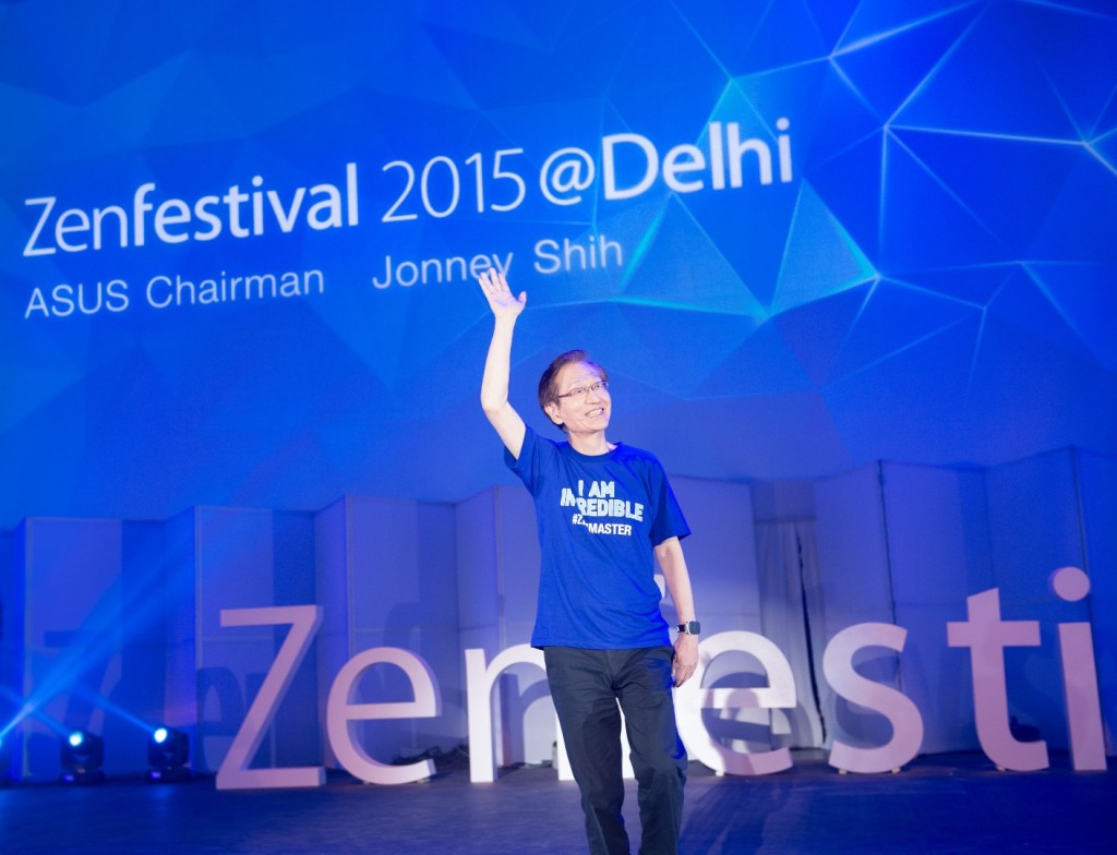 ASUS-Chairman Jonney Shih announces the latest additions to the ZenFone series at Ze