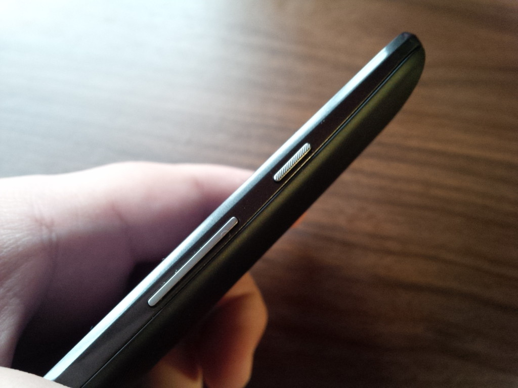 Lateral derecho Moto G 2015