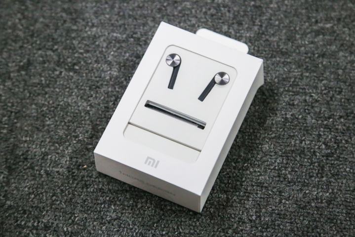 Xiaomi revela los Hybrid Earphones prometiendo un sonido inmejorable