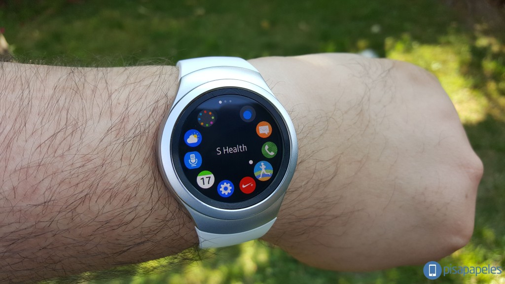 Nueva patente de Samsung muestra un reloj inteligente con una pantalla en el bisel giratorio