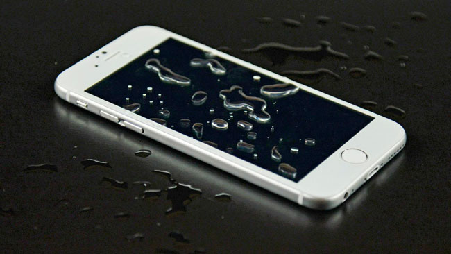 El iPhone resistente al agua está muy cerca de llegar