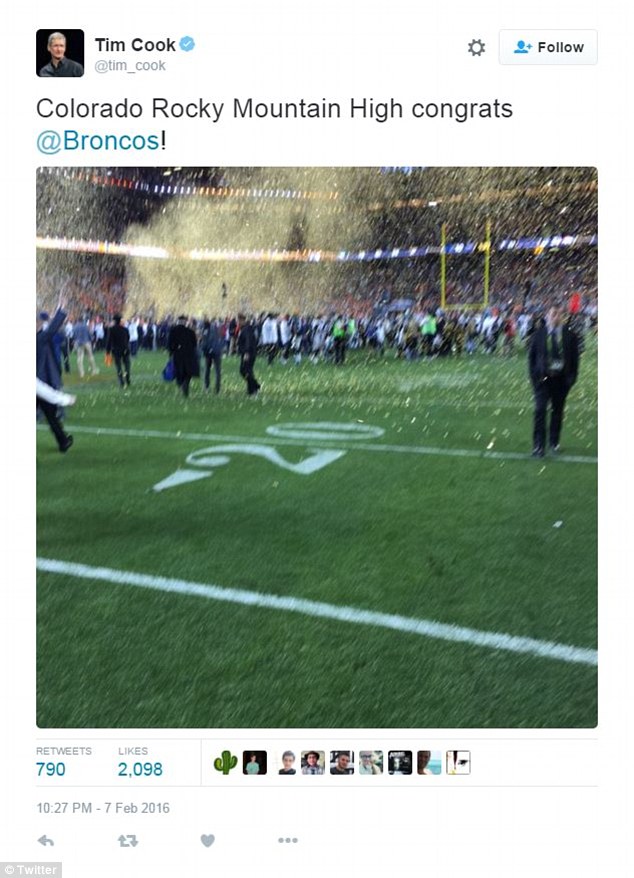 Tim Cook Twitter Superbowl