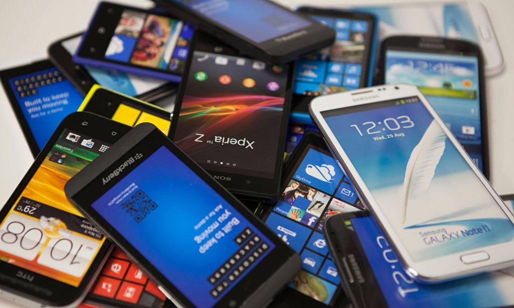 Más de 250.000 celulares no están inscritos en la normativa Multibanda y podrían ser bloqueados el 8 de enero