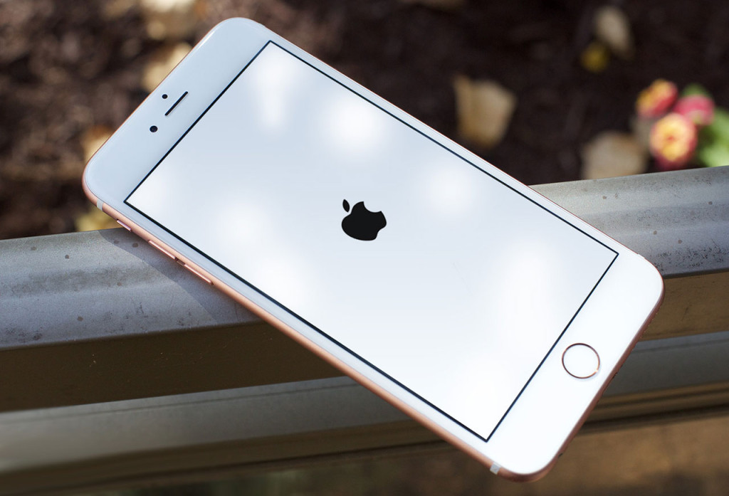 Apple podría lanzar un iPhone de 5.8 pulgadas el próximo año