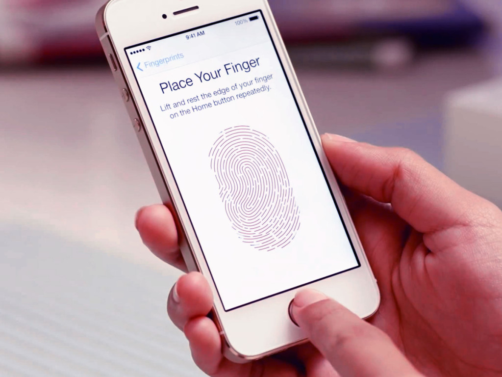 Bloomberg asegura que el iPhone 8 no tendrá Touch ID siendo reemplazado por escaneo facial 3D