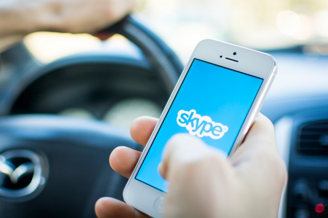 Skype para iOS se actualiza con soporte de Siri y iOS 10