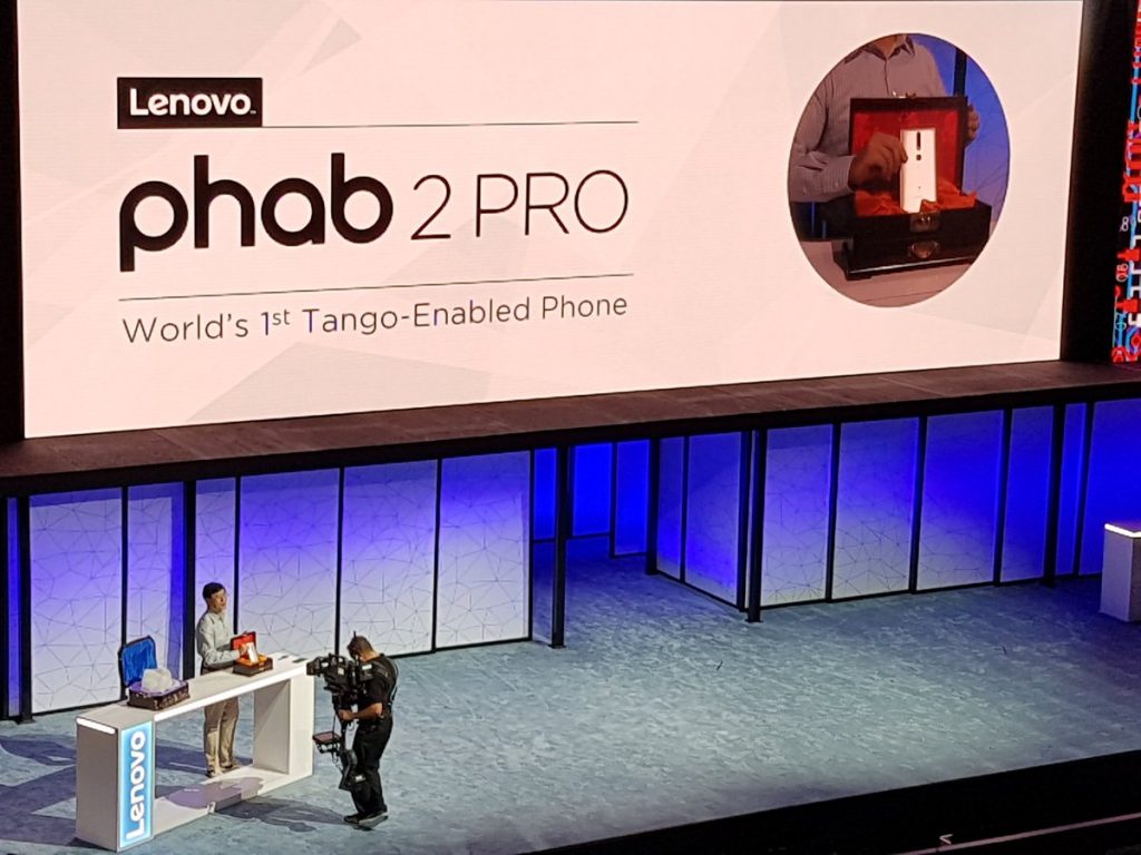 Lenovo anuncia el primer dispositivo de Project Tango