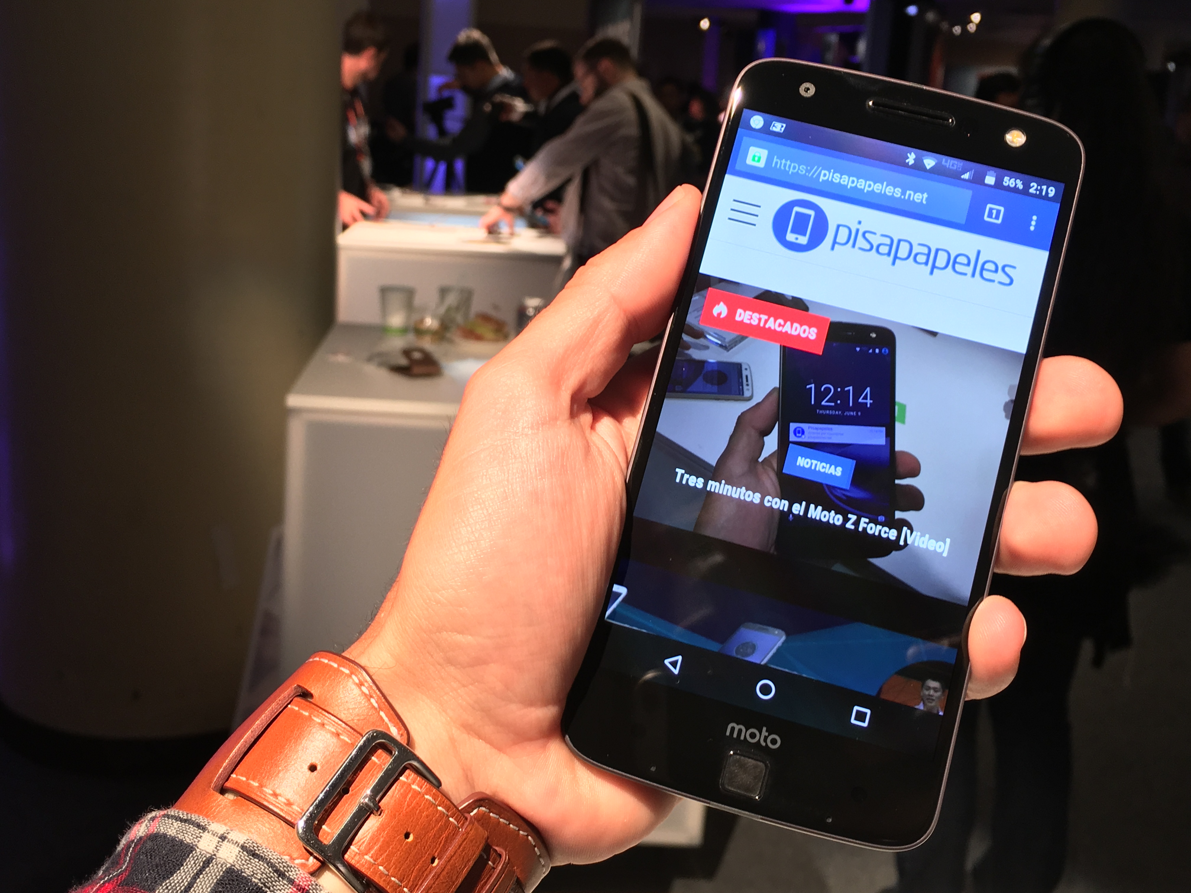 Moto z Lenovo Tech World