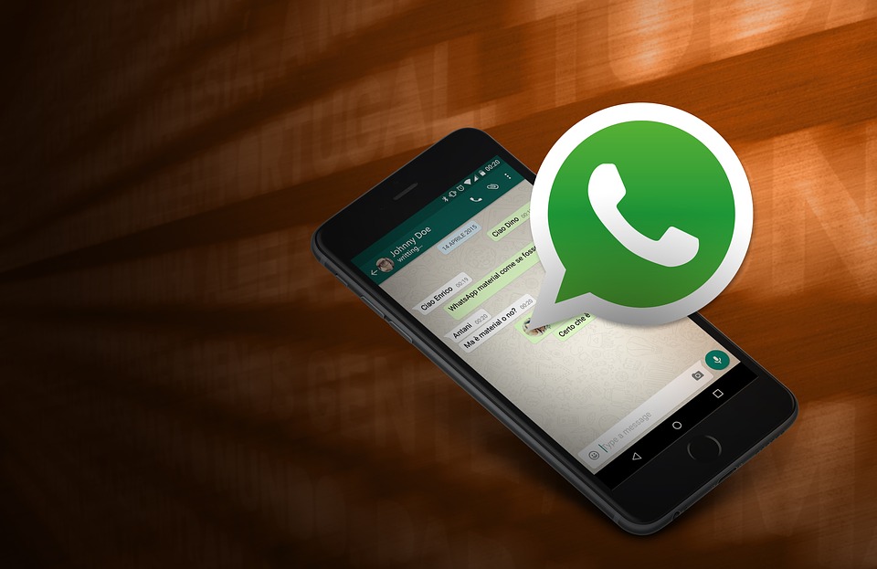WhatsApp Beta para Android ahora permite compartir álbumes completos con nuestros contactos