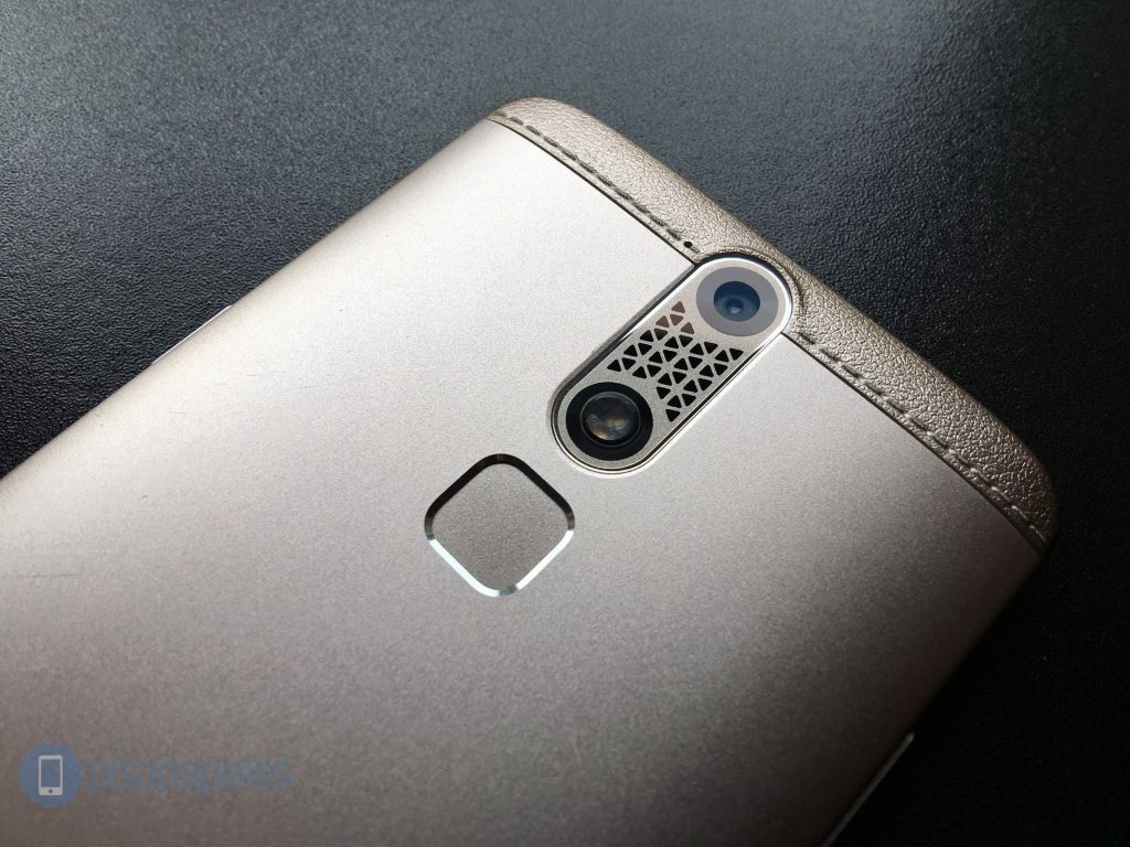 Review ZTE Axon Mini