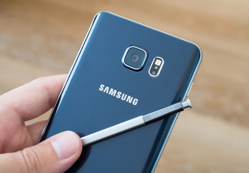 Samsung Galaxy Note 7 es sometido a la prueba de caídas. ¿Sobrevivirá?