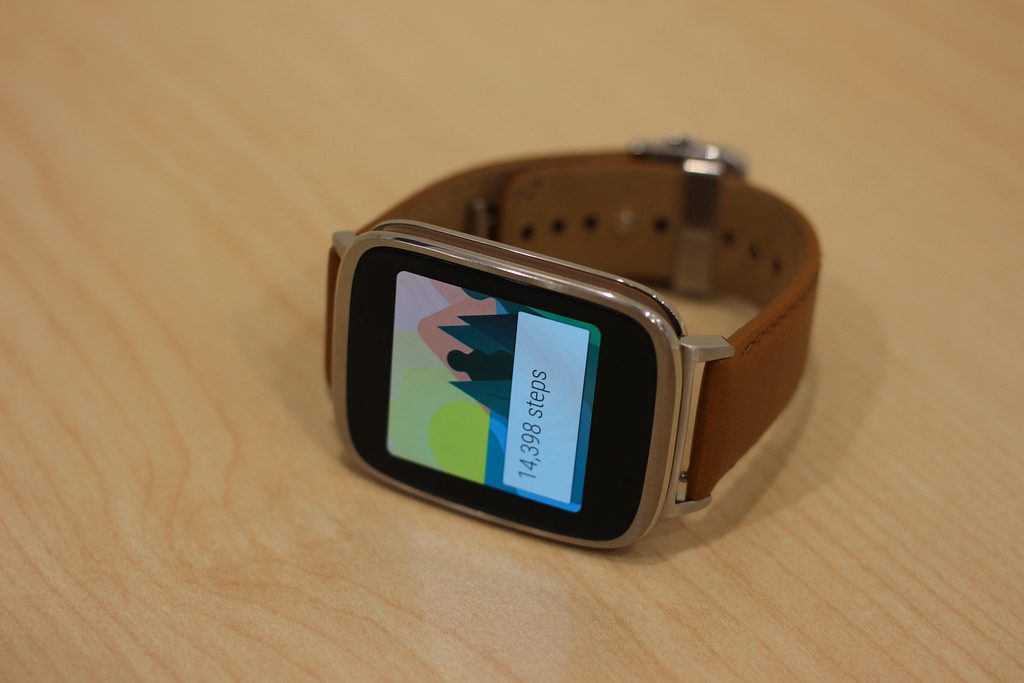 El ASUS Zenwatch 3 es filtrado en fotografías reales