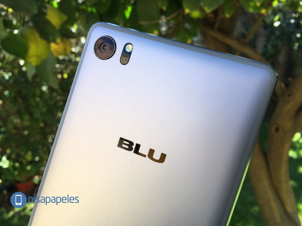 Review BLU Pure XR