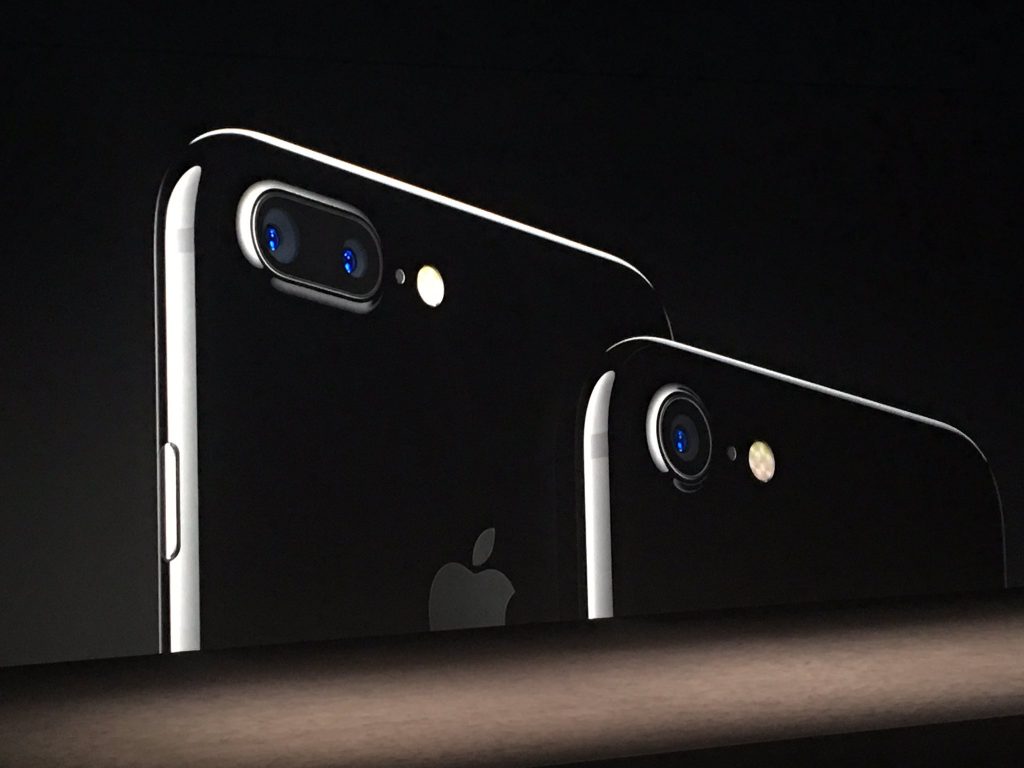 Negro opaco y «Jet Black», las variantes exclusivas del iPhone 7 y 7 Plus [Galería]