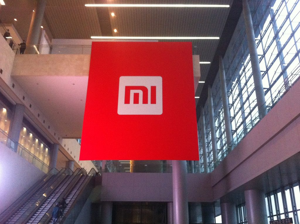Xiaomi publica material oficial del Mi Mix 2S y pone fin al misterio de su diseño