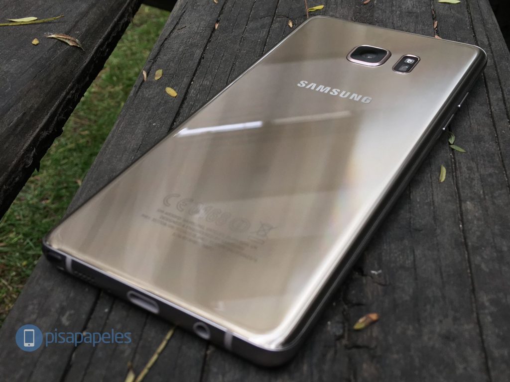 Ahora es un Samsung Galaxy J5 (2016) el que explota en Francia
