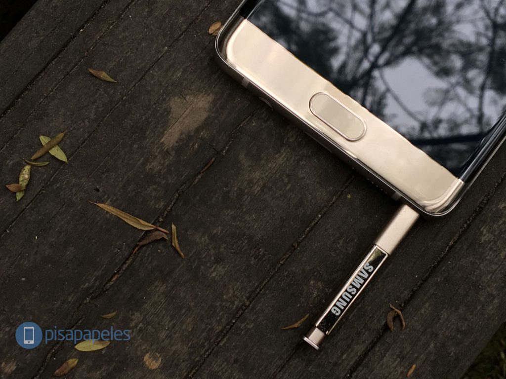 El próximo Samsung Galaxy Note 8 podría tener altavoces estéreo y lector de huellas trasero