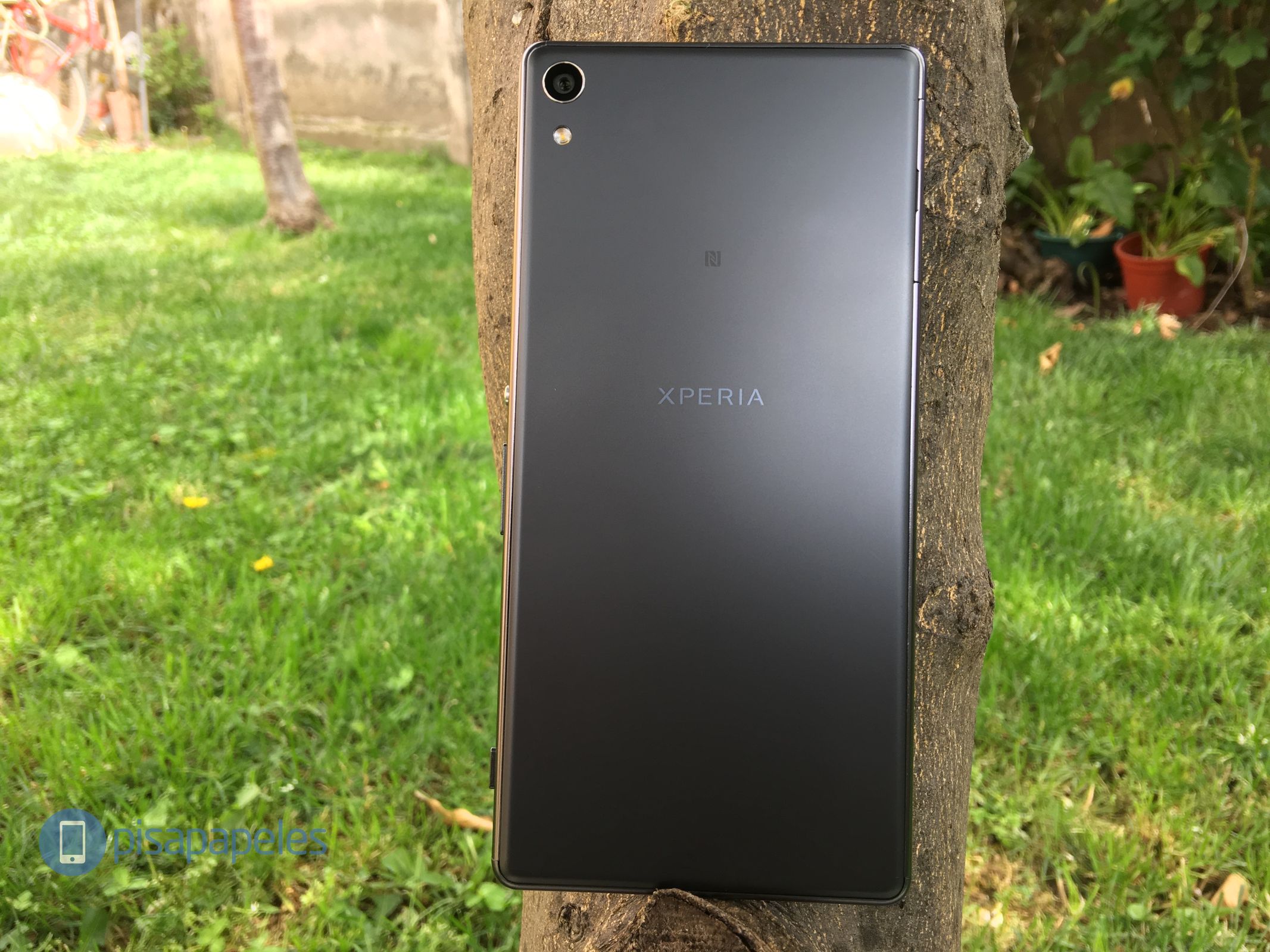 sony-xperia-xa-ultra-pisapapeles-net_16