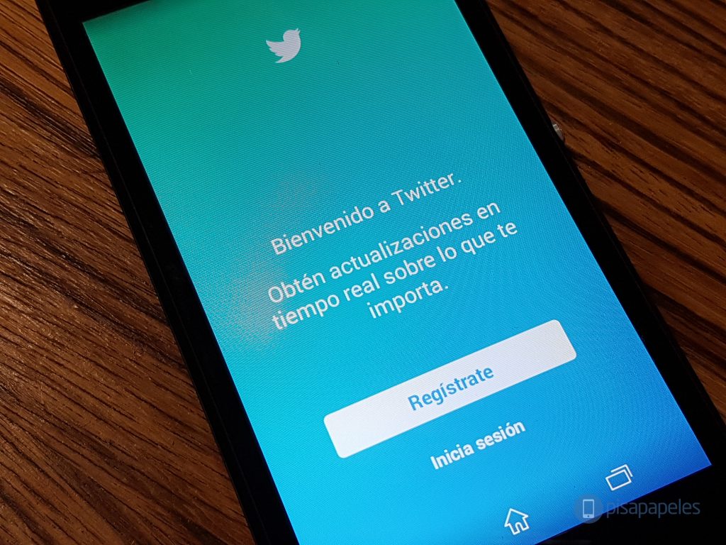 Twitter está probando el modo nocturno de forma automática en su app
