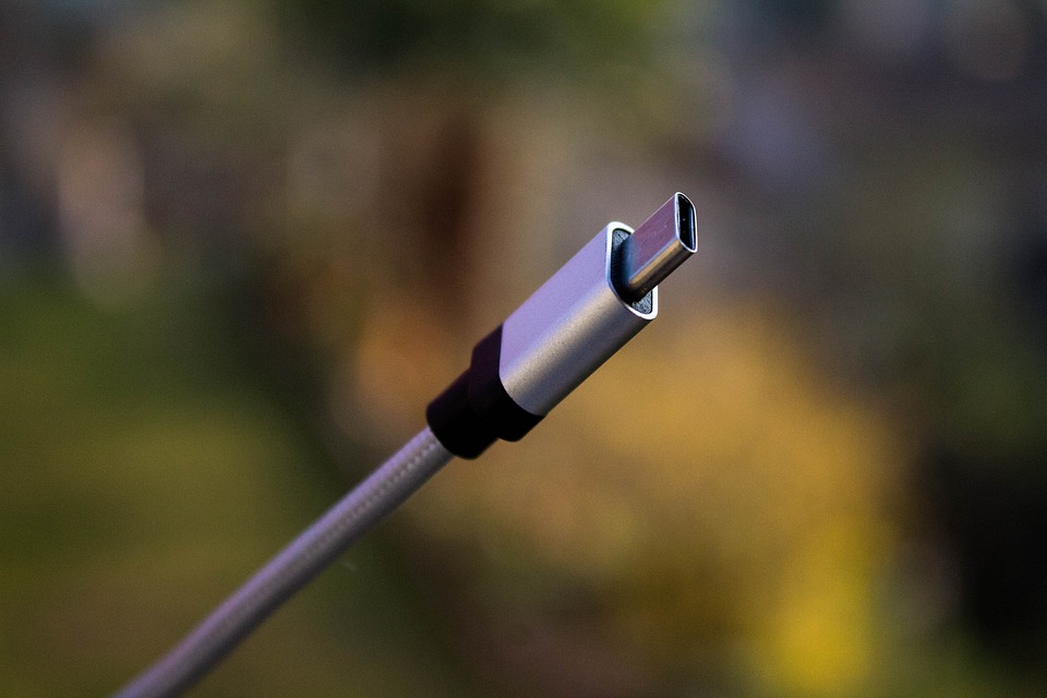 El USB-C suprimirá al conector jack de 3,5 mm de forma universal