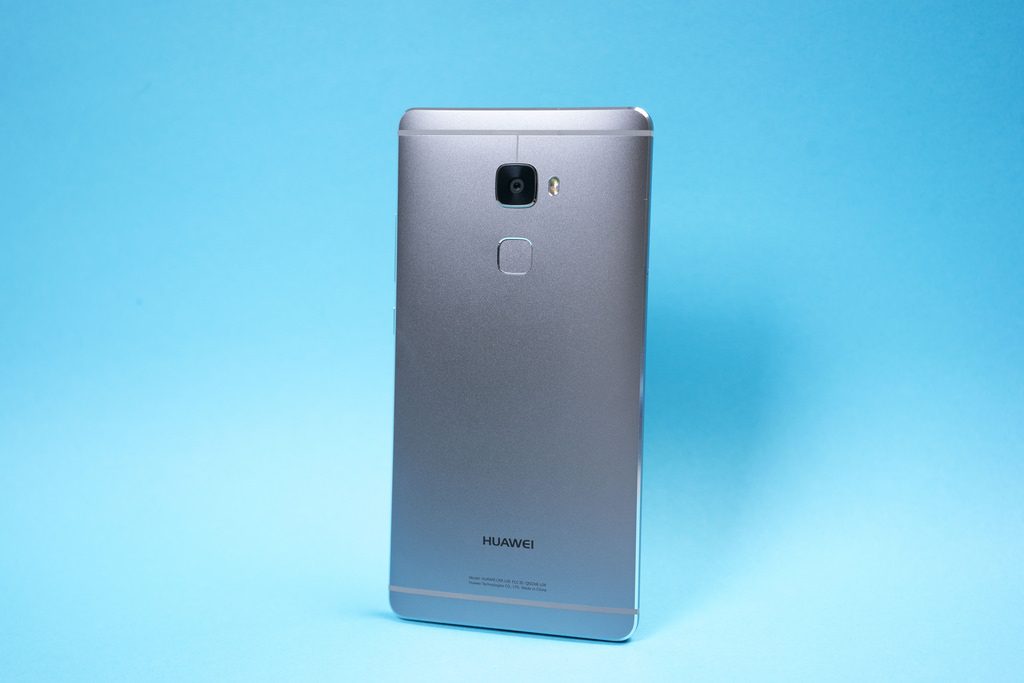 Huawei Mate 9 tendría zoom óptico de 4X y el Pro costaría USD $1.300