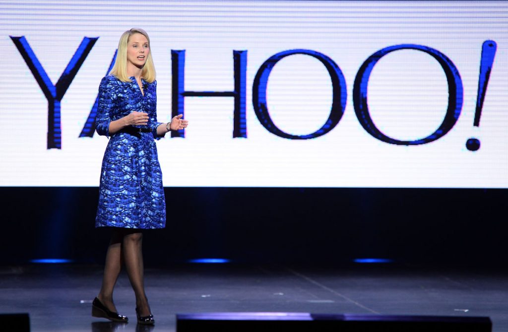 vara-mayer-yahoo-1200