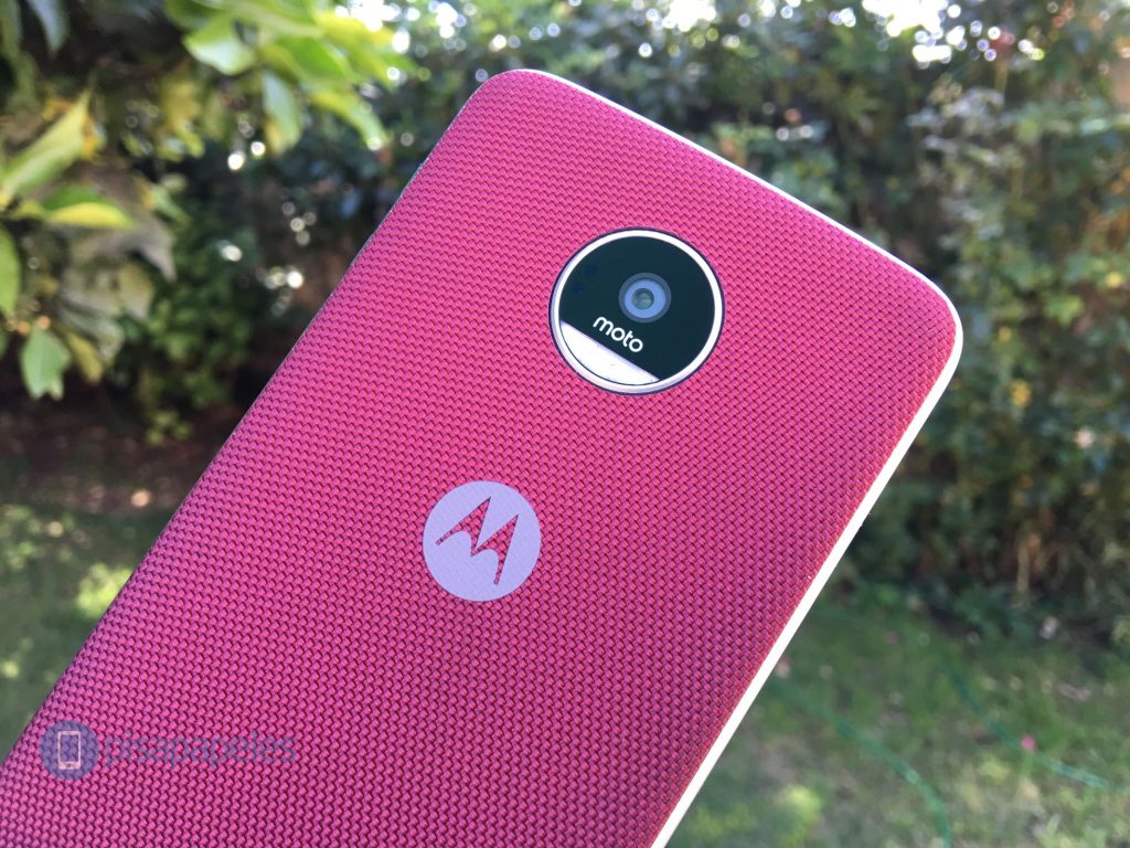 Se filtra el precio que podría tener el próximo Motorola Moto X4