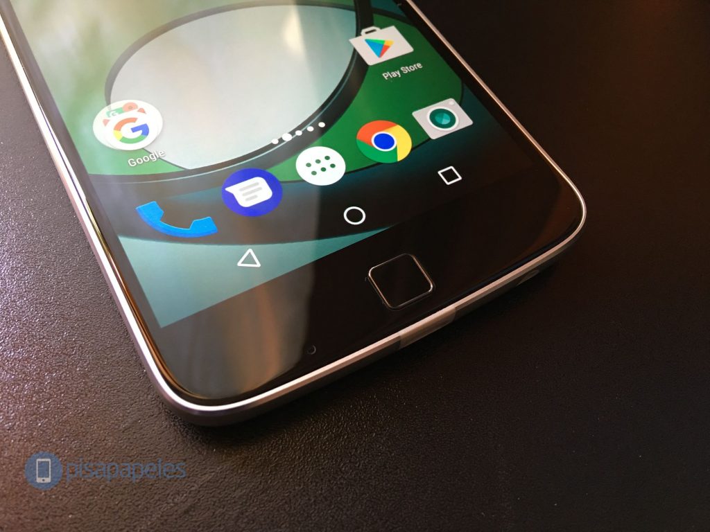 El Moto Z Play está siendo actualizado a Android 7.1.1