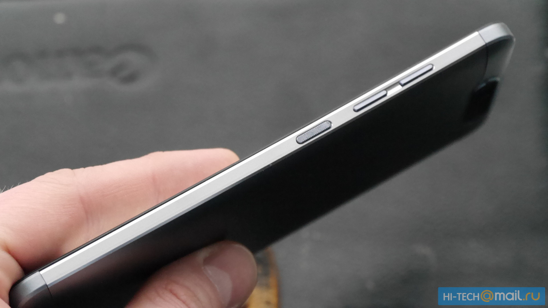 blade-v8-zte-filtracion-03