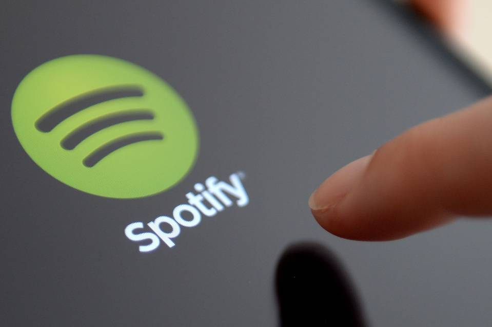 Spotify está desactivando todos los servicios Premium piratas en iOS y Android