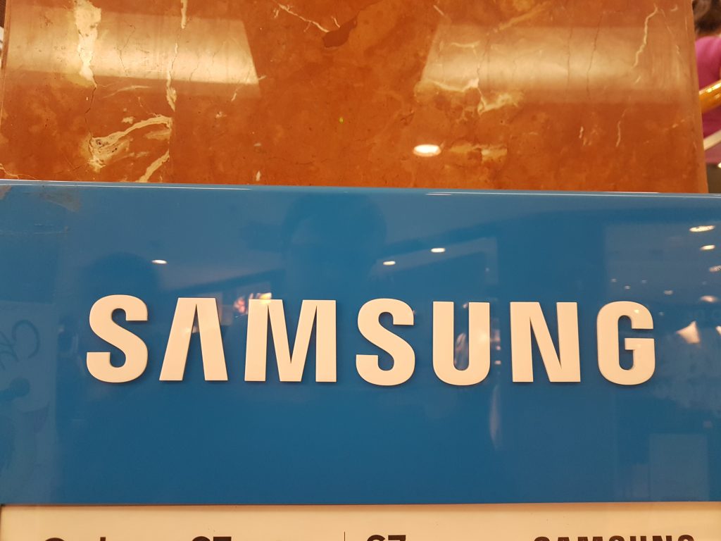 Samsung patenta la marca Galaxy X, la de los smartphones plegables