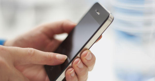 La Subtel aplicará cobros de SMS en el próximo proceso tarifario 2024, aunque la industria se opone