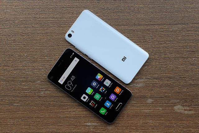 Este año tendríamos dos variantes del Xiaomi Mi6 con sensor Sony IMX400