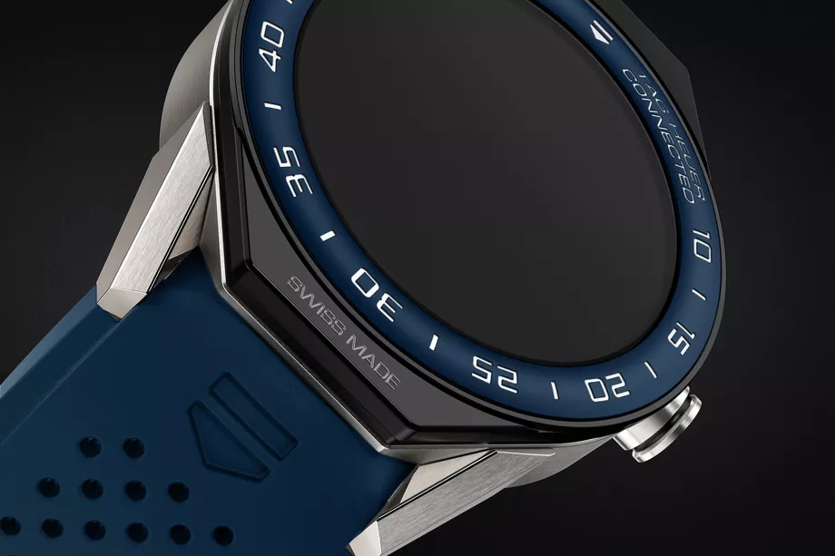 TAG Heuer e Intel presentan el primer smartwatch modular con Android Wear 2.0.