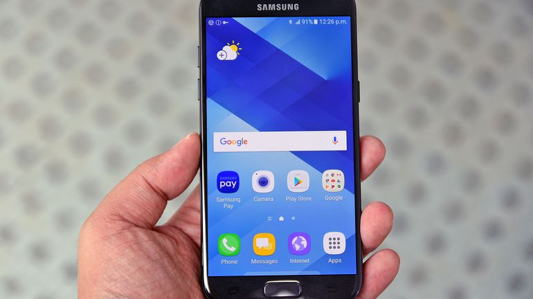 El Samsung Galaxy A5 (2016) está comenzando a recibir Android Nougat