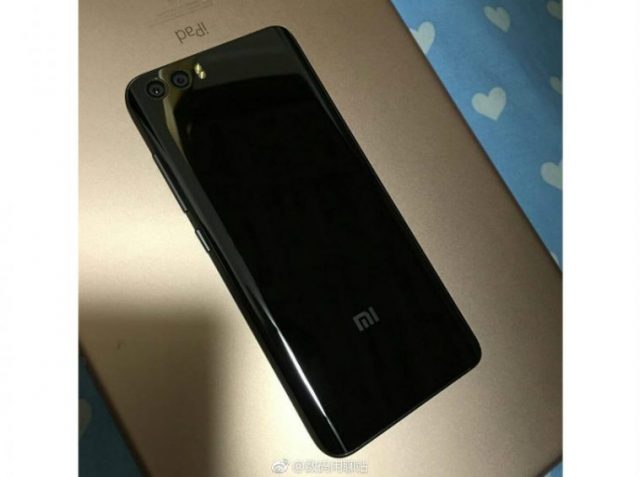 Aparecen dos supuestas cajas del Xiaomi Mi 6 que delatarían sus versiones
