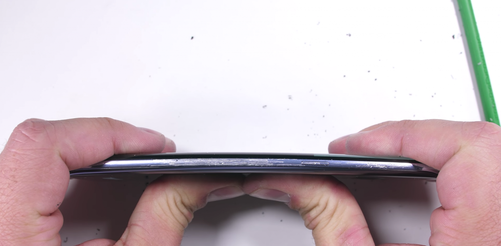 El Galaxy S8 pasa con creces la prueba de durabilidad