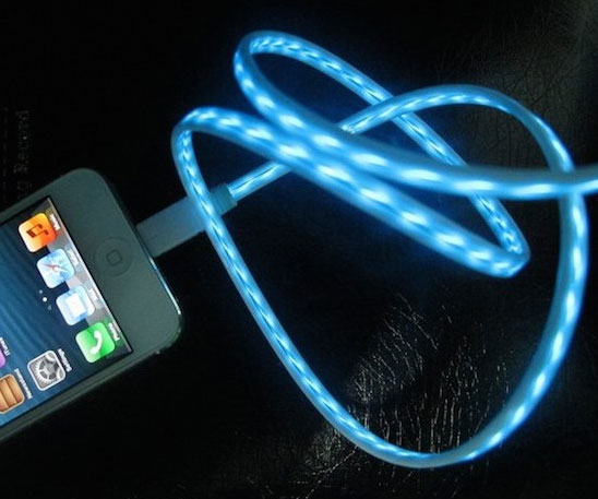 Apple patenta cables de carga para iPhone y Mac que brillan en la oscuridad