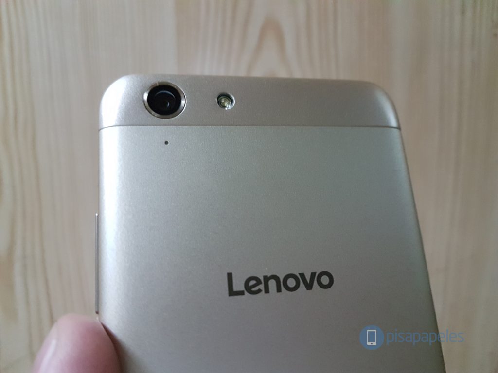 Lenovo confirma que seguirá lanzando smartphones con su propia marca