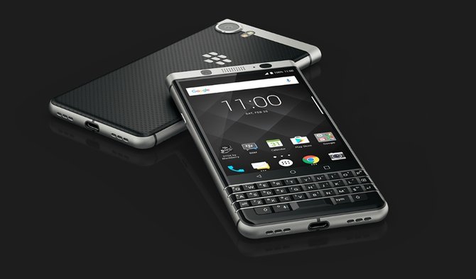 TCL ha comenzado a liberar las nuevas BlackBerry KEYONE con más adhesivo en pantalla