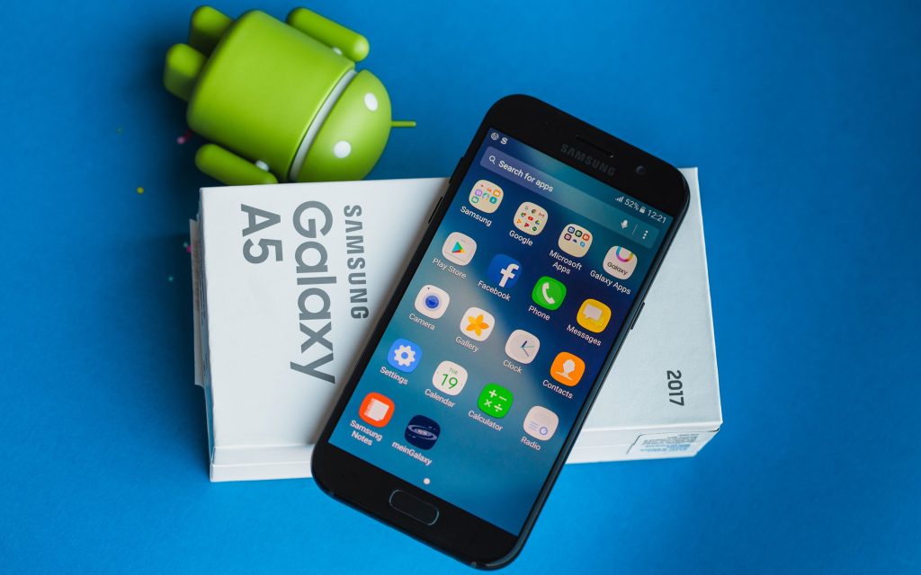 El Samsung Galaxy A5 será reemplazado por el A8 (2018)