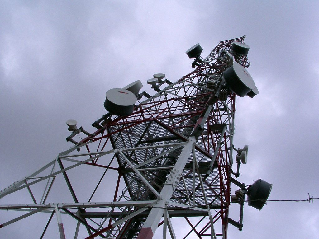 Las antenas telefónicas no son dañinas como muchos afirman