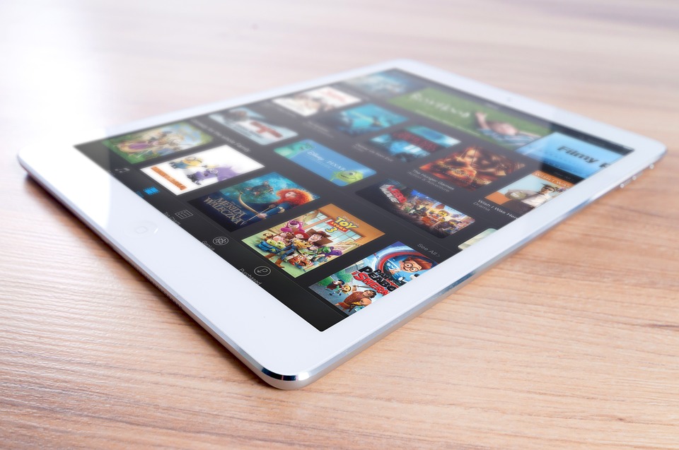 Apple estaría trabajando en un iPad (9.7) más barato que el actual para el próximo año