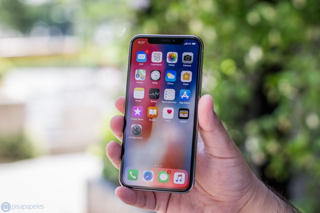Apple habría decidido prescindir del denominado notch en los iPhone de 2019