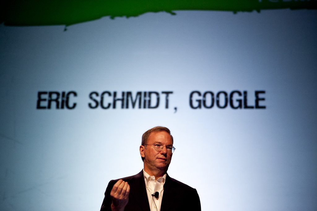 Eric Schmidt dejará de ser el presidente ejecutivo de Alphabet (Google)