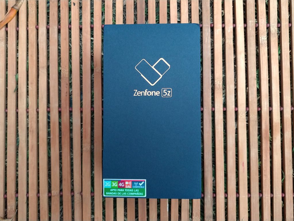 Unboxing ASUS ZenFone 5z